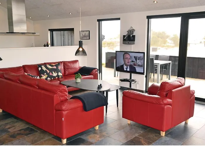 Three-Bedroom Holiday Home In Henne Henne Strand foto