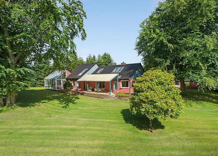 4 Bedroom Gorgeous Home In Varde photo