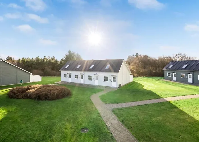 foto di Stunning 6 Person Summerhouse Kragelund