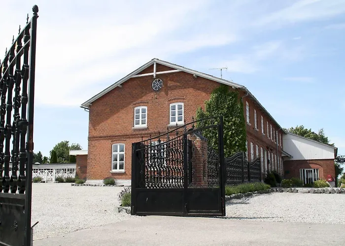 Slukefter Kro & Hotel Hogelund photo