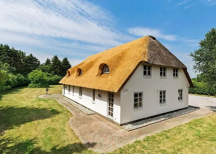 18 Person Holiday Home In Gram photo